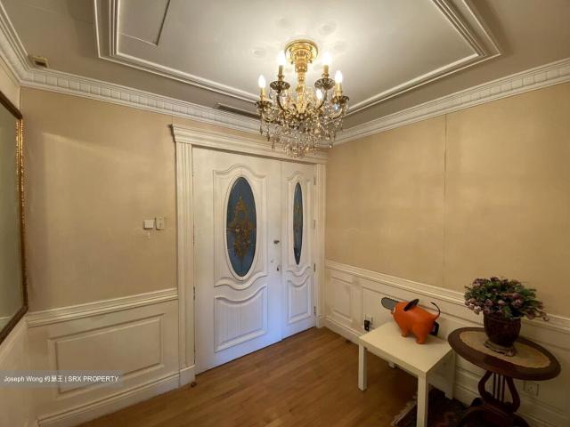 Detached House for sale
