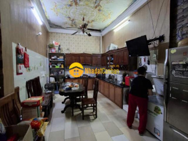 Nhà bán