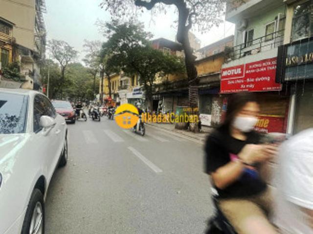 Nhà mặt phố bán