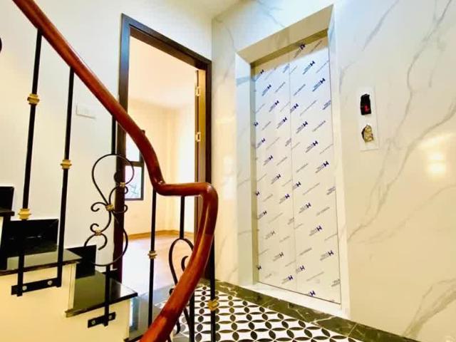 Nhà mặt phố cho thuê tại Hoàn Kiếm, Hà Nội