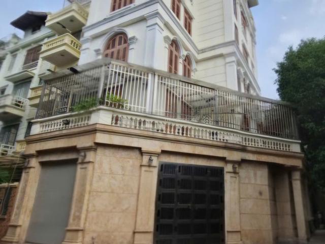 Nhà cho thuê