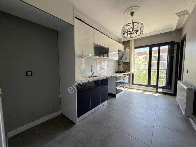 Hoşdere, Başakşehir içerisinde kiralık mülk