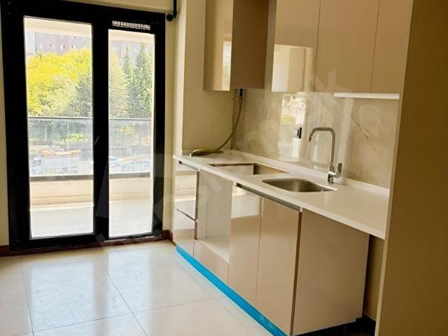 Ataşehir, İstanbul içerisinde satılık mülk