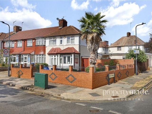 House for rent in West Tokyngton, Greater London
