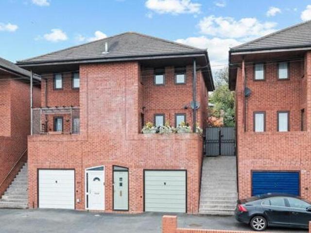 House for sale in The Ronkswood, Worcester