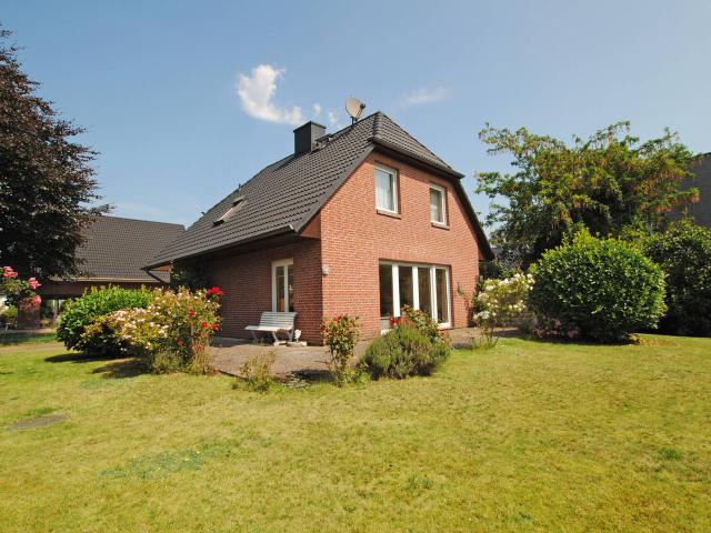 Villa kaufen in Schenefeld, Schleswig-Holstein