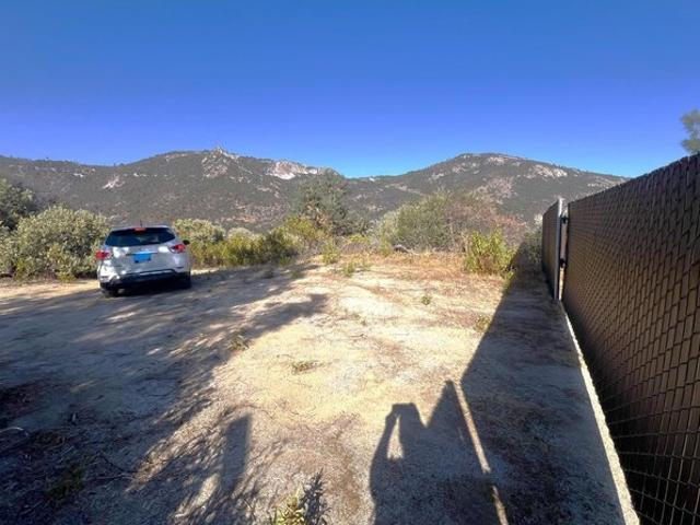 Land for sale in Tollhouse, California