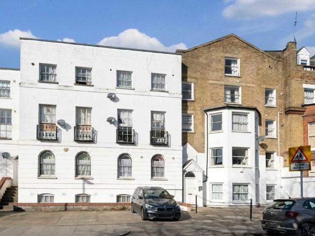 House for rent in Finsbury Park, Greater London