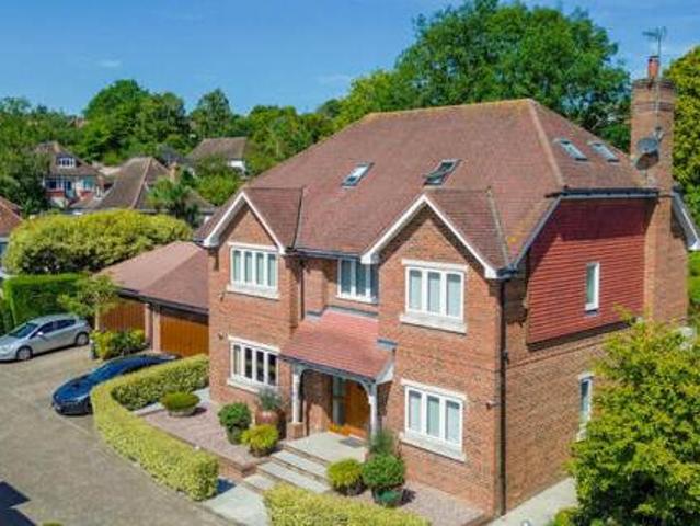 House for sale in Lyons, Greater London