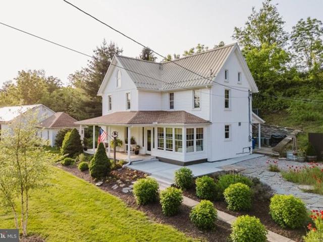House for sale in New Freedom