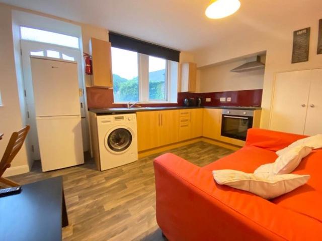House for rent in Huddersfield, West Yorkshire