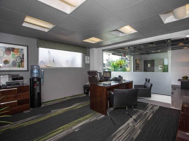 Apartment for rent in Canoga Park, California