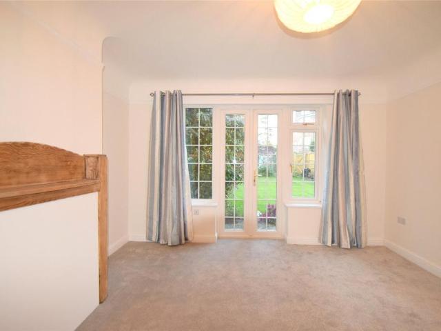 House for rent in Cottenham Park, Greater London