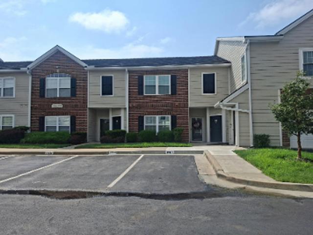 Condo for sale in Kansas