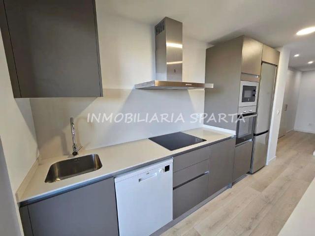 Apartamento en alquiler en Tomares, Andalucía