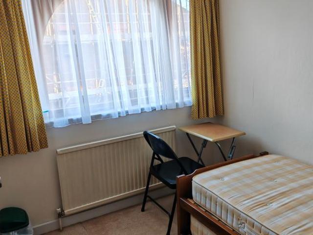 Apartment for rent in Shepherd's Bush, Greater London