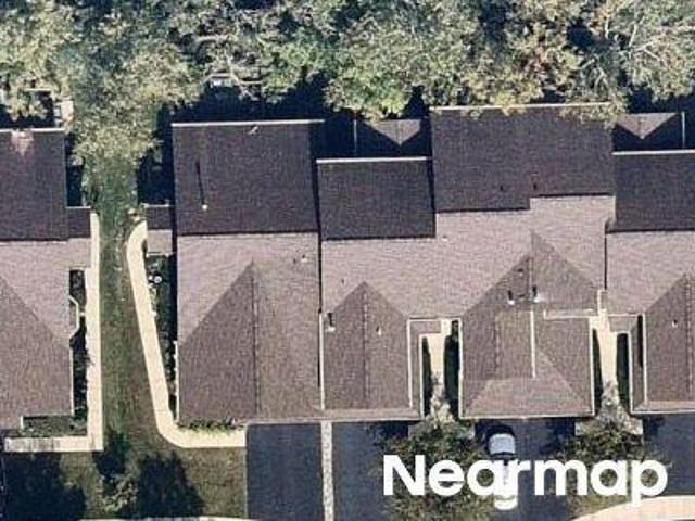 Townhouse for sale in Oak Lawn, Illinois