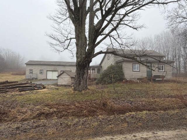 House for sale in Crawford, Pennsylvania