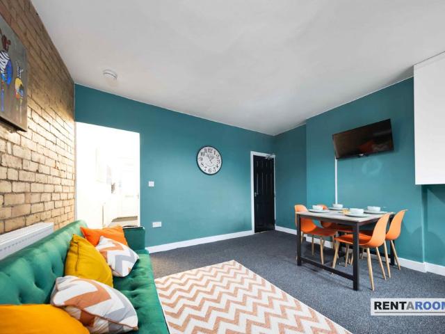 Room for rent in Camp Hill