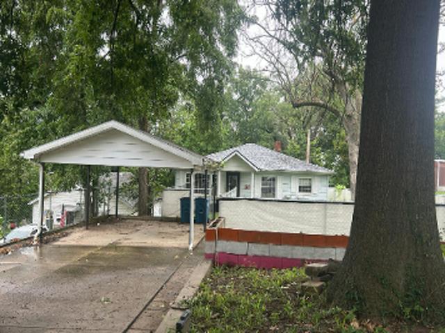 House for sale in East Alton, Madison County