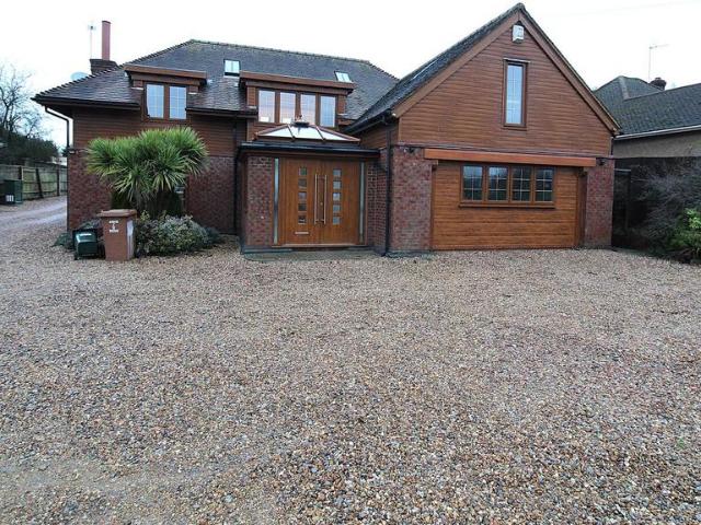 House for rent in Batchworth, Hertfordshire