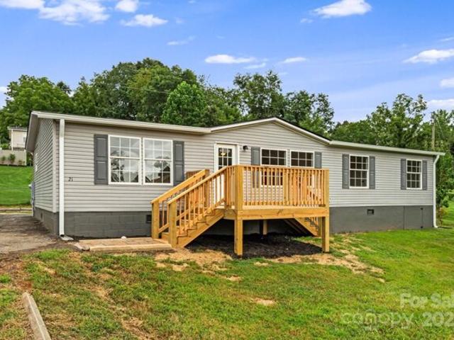 House for sale in Candler