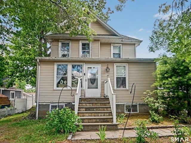 House for sale in Cos Cob, Connecticut