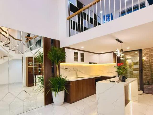 Nhà bán tại Hoàn Kiếm, Hà Nội