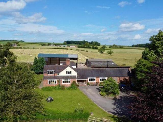 House for sale in Baswich, Staffordshire