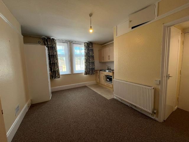 Apartment for rent in Midway, Kent