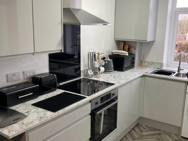 House for rent in Bradshaw, Lee Bank