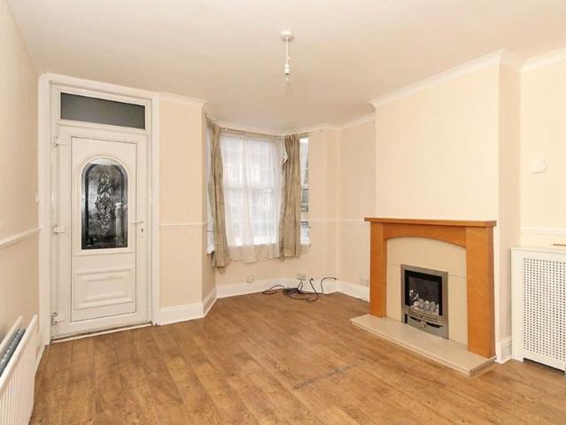House for rent in Oad Street, Kent