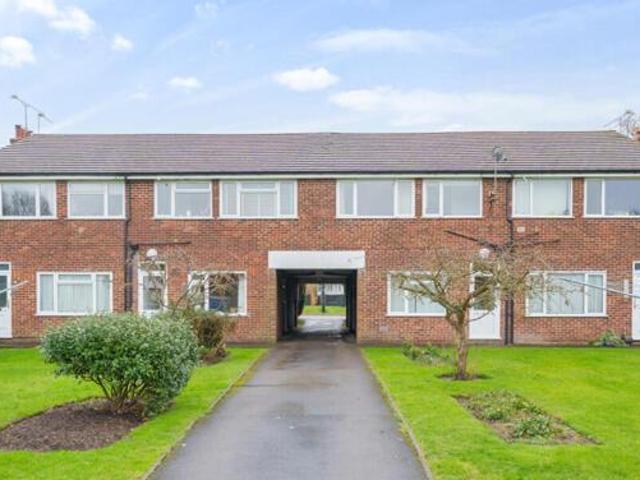 House for sale in Fole, Surrey