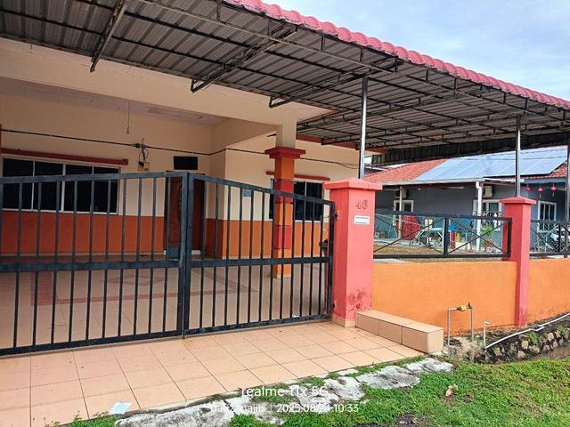 Residential House for sale in Batu Pahat, Johor