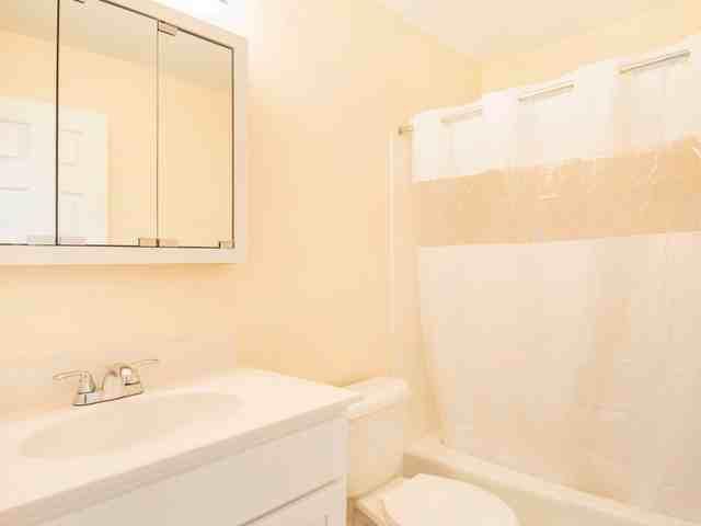 Apartment for rent in Hennepin, Minnesota