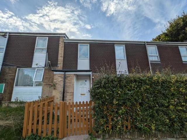House for sale in Northampton, Northamptonshire