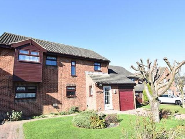 House for sale in Grimsby, North East Lincolnshire
