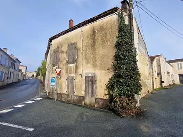 Maison vente à Saint-Jean-d'Angély, Tonnay-boutonne