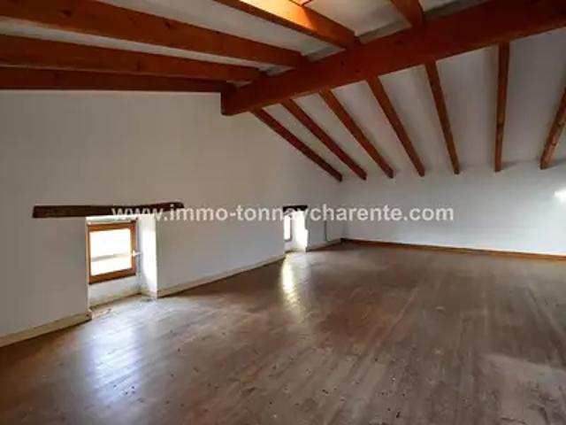 Maison vente à Saint-Jean-d'Angély, Tonnay-boutonne