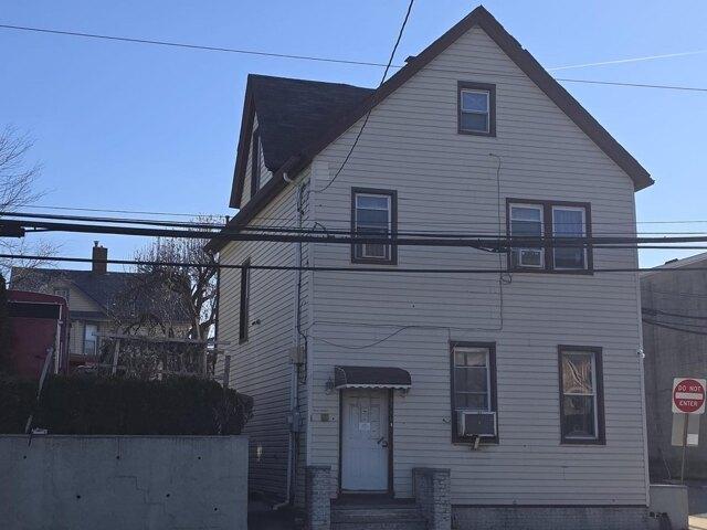 House for sale in North Bergen