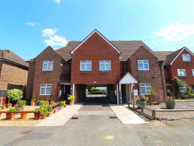 Apartment for rent in Epsom, Surrey