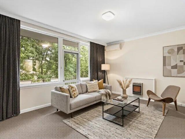 Room for rent in Camerons Creek, Victoria