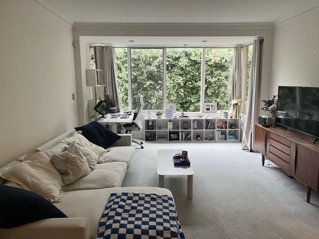 Room for rent in Camerons Creek, Victoria