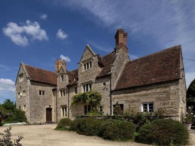 House for sale in The Slade, Oxfordshire