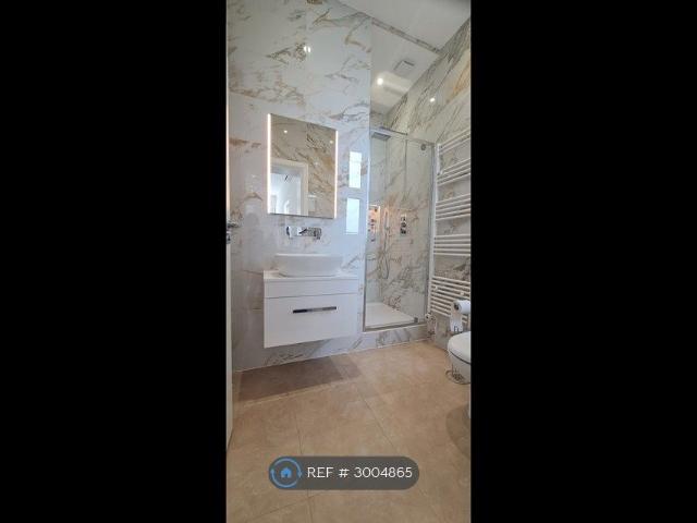 Studio for rent in Balham, Greater London