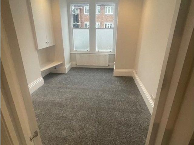 Apartment for rent in Tooting Graveney, Greater London