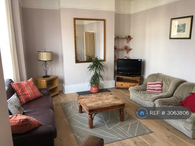 Apartment for rent in Tooting Graveney, Greater London