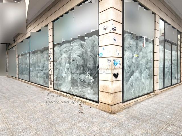 Local commercial location à Anfa, Gharb-Chrarda-Beni Hssen
