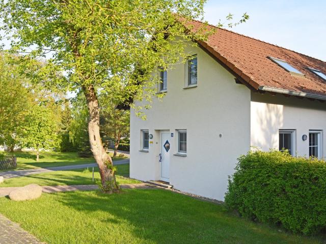 Doppelhaushälfte kaufen in Penkow, Malchow