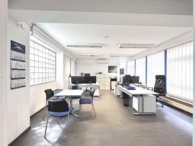 Büro kaufen in Unterstadt, Böblingen